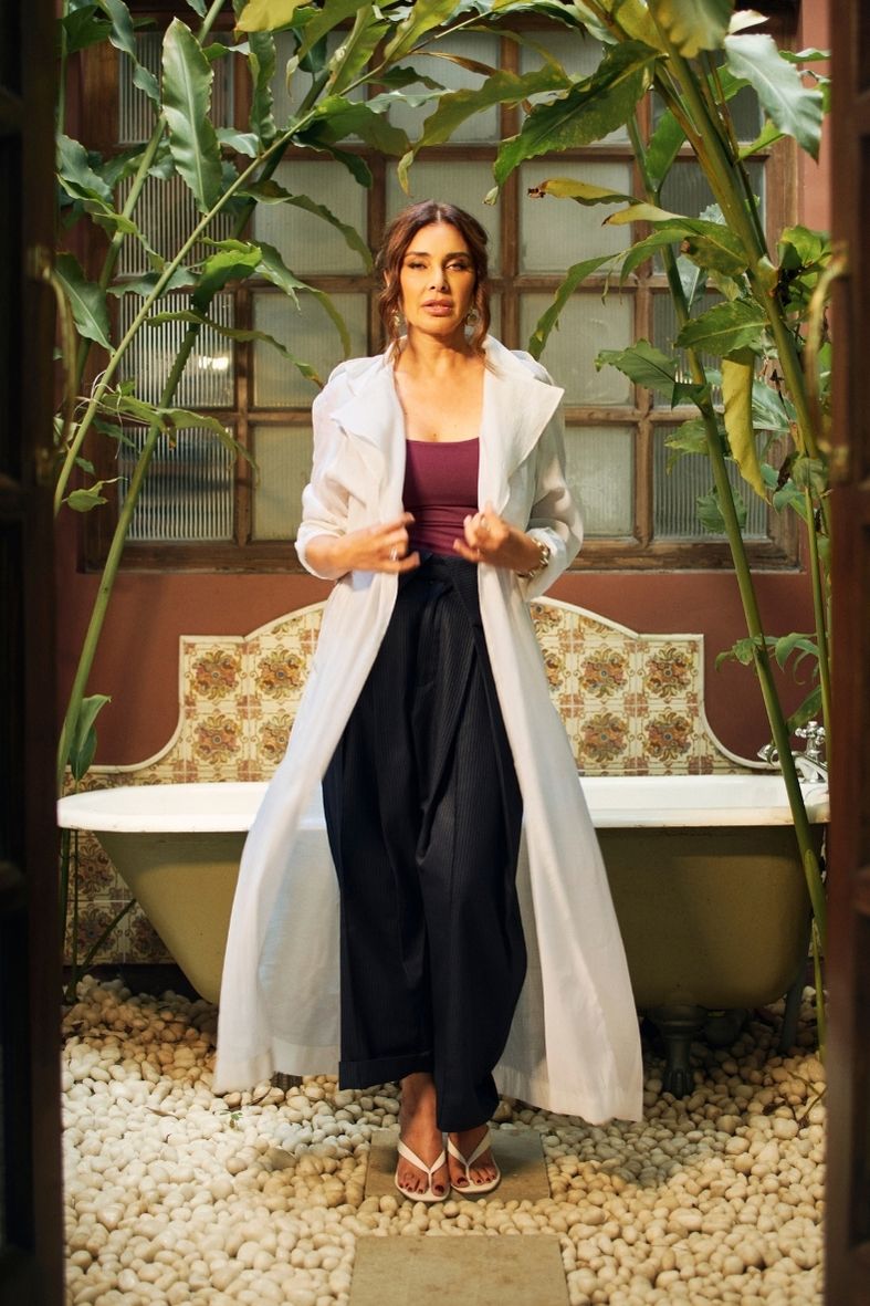 Sia Mul-Chanderi Trench in White
