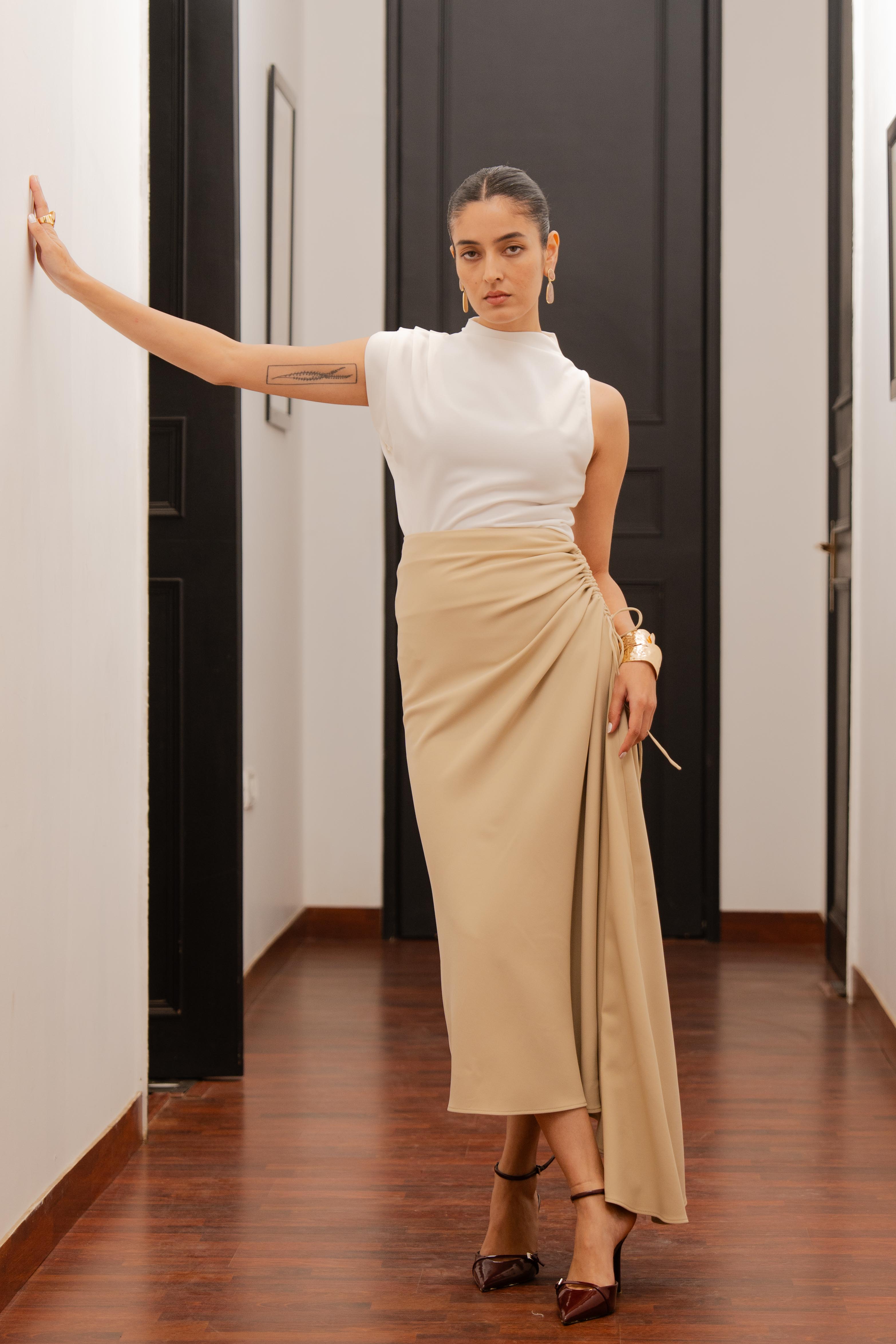 Roule Skirt in Tan