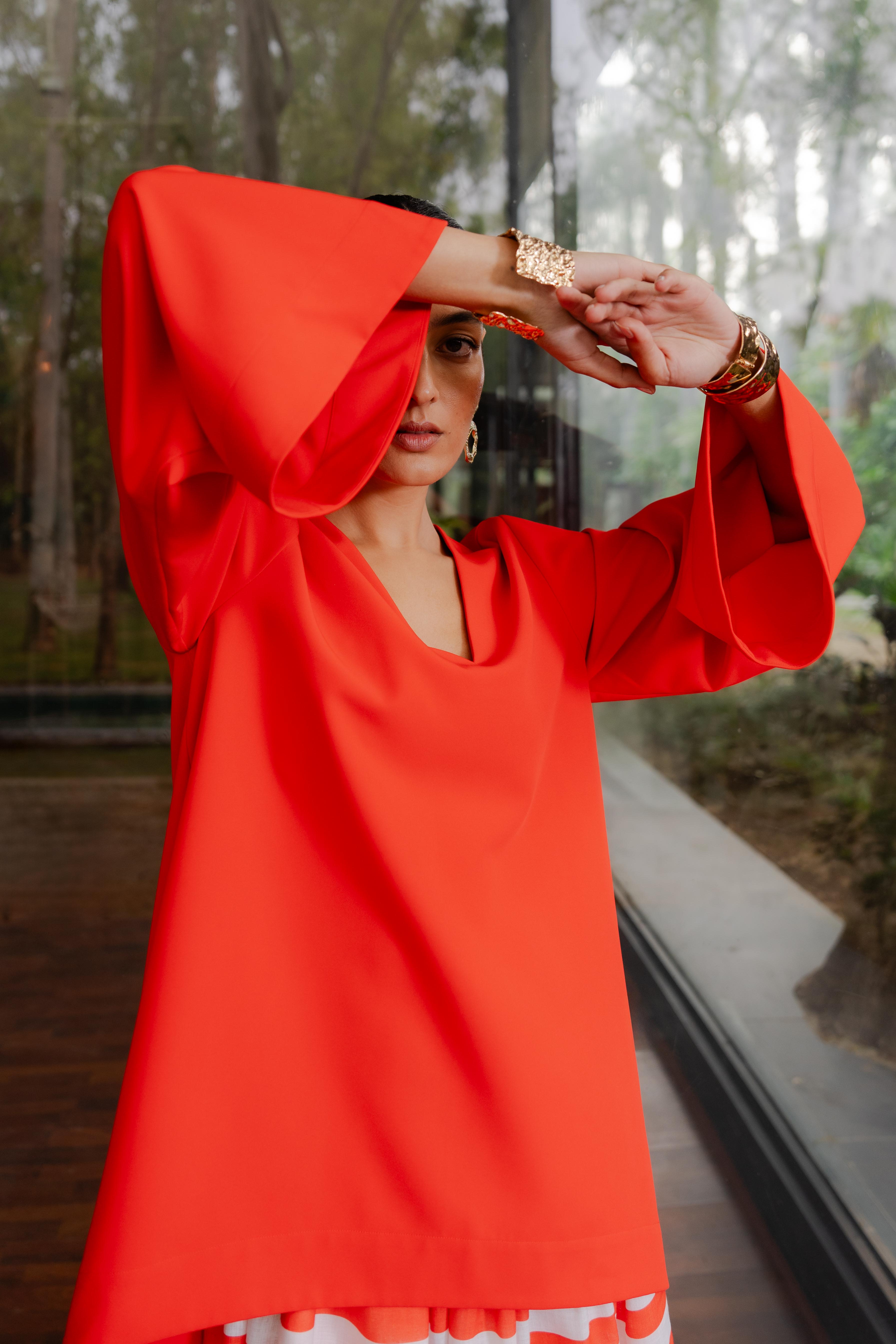 Dally Set in Reddish Orange