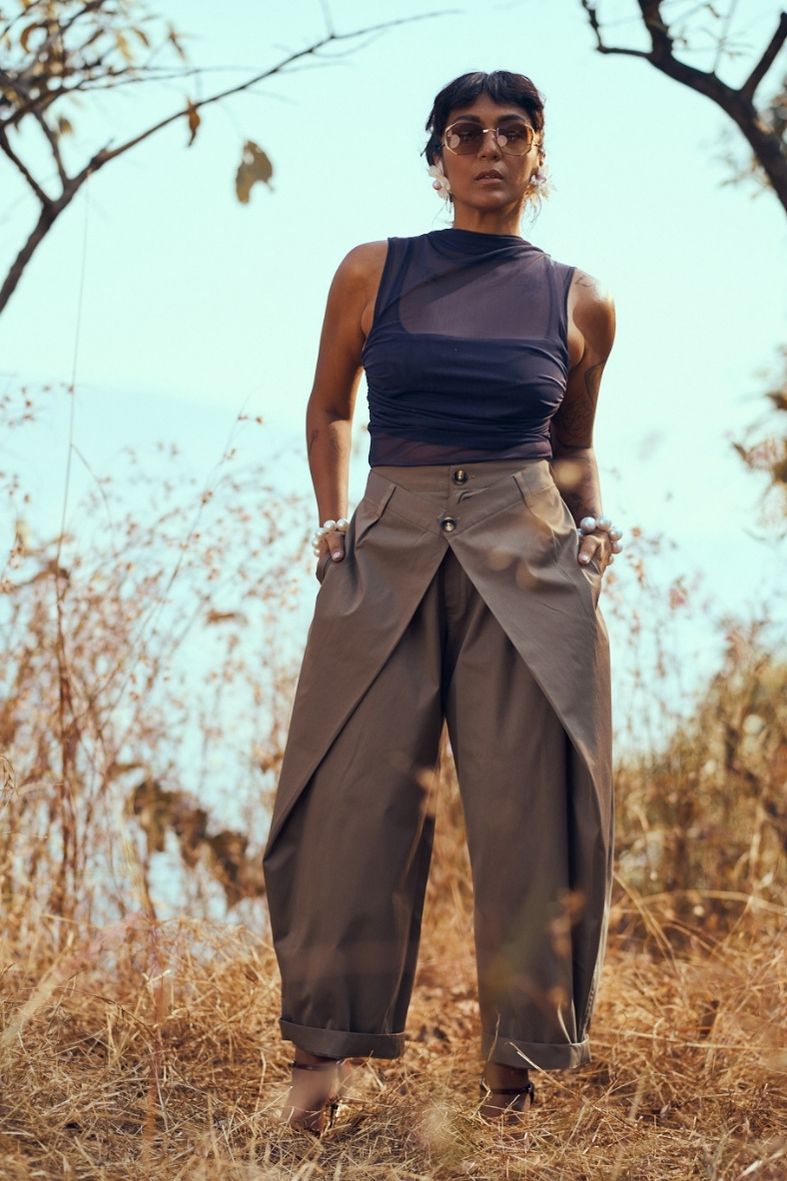 Kairo Pant in Earth Brown