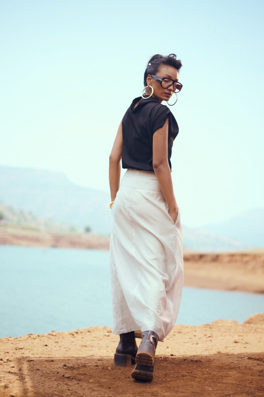 Nami Skirt in Light Grey