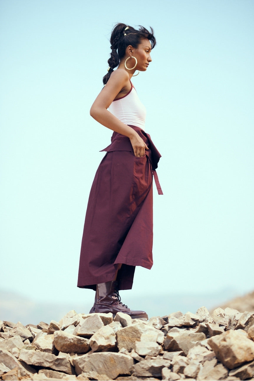 Tabi Skirt in Deep Wine