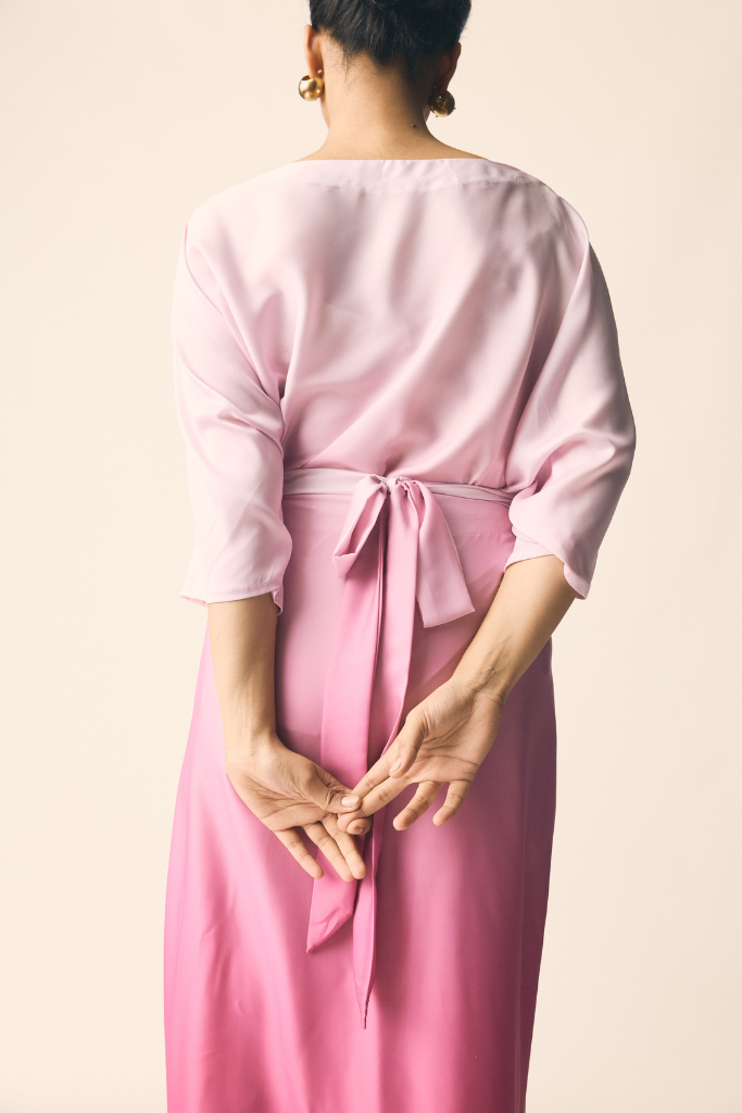 Mor Set in Pink Ombre Satin