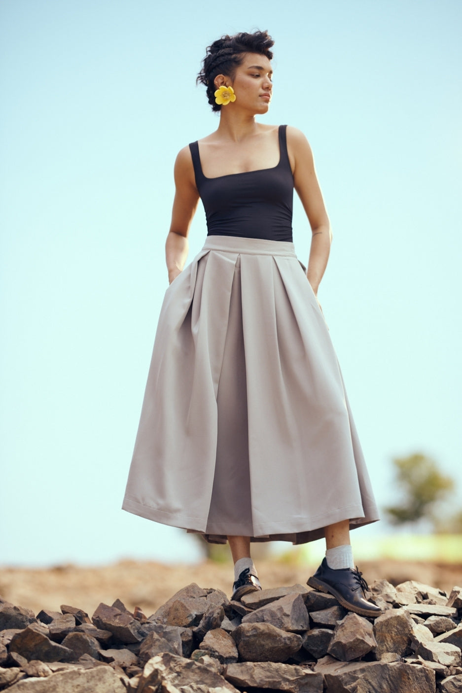 Sway Skirt in Light Grey
