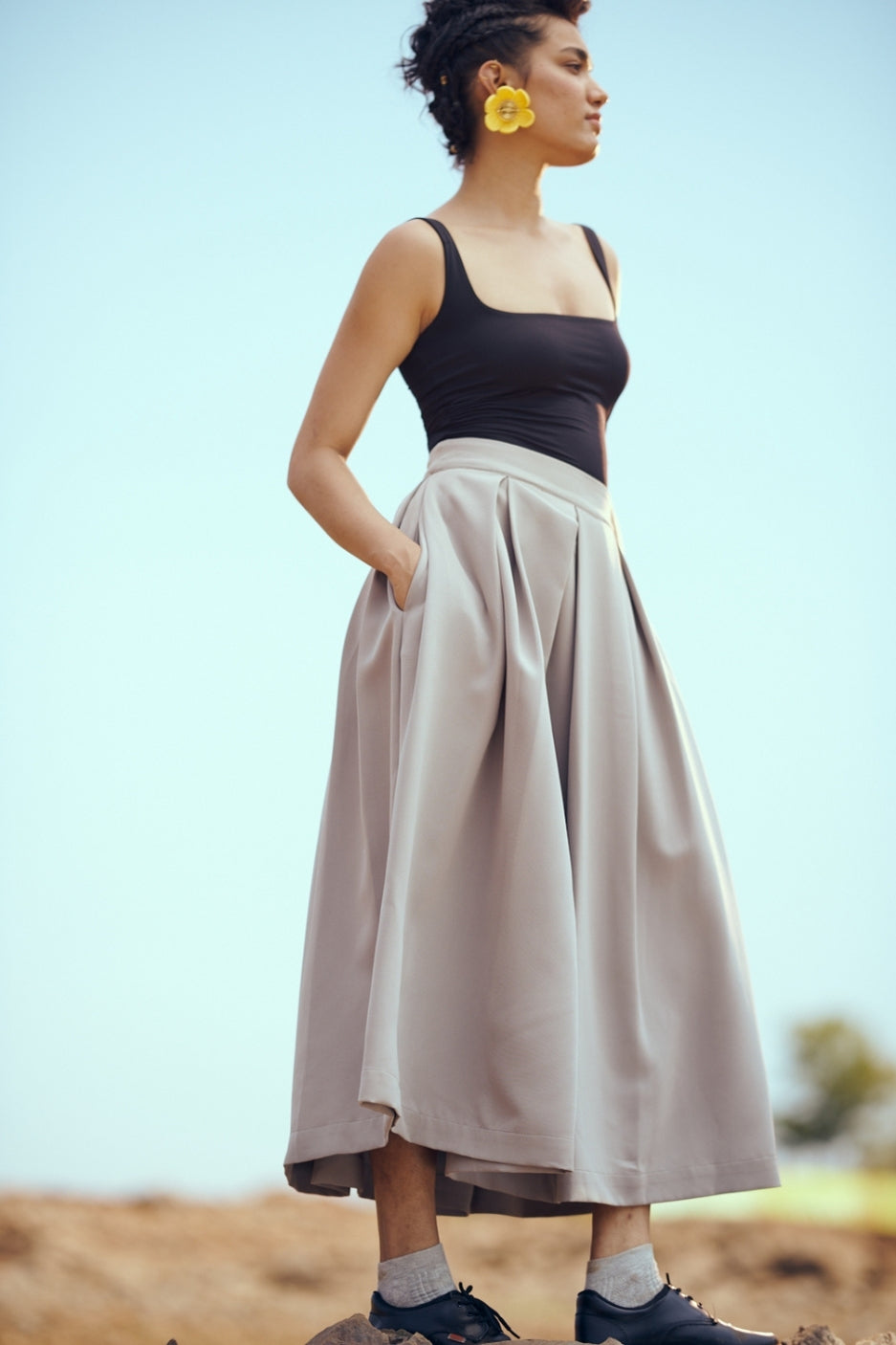 Sway Skirt in Light Grey