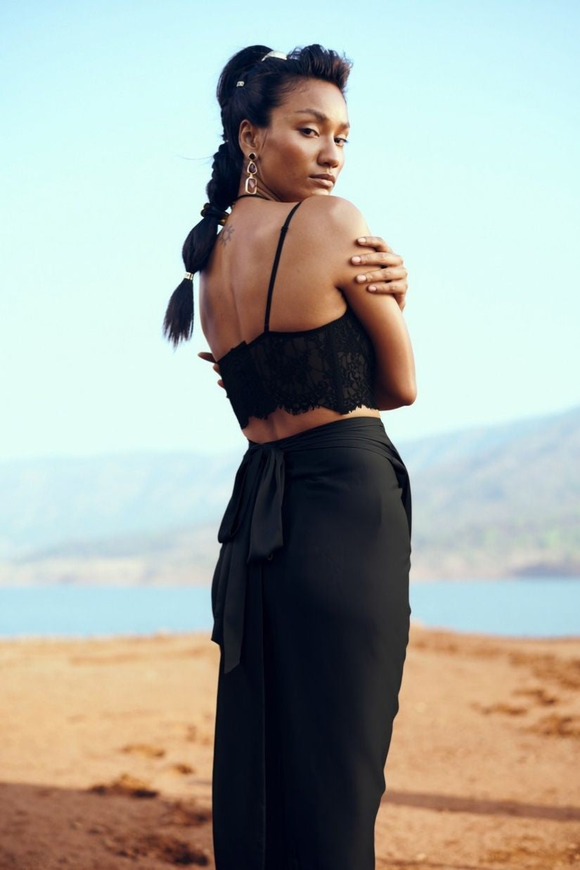 Jashan Skirt in Black