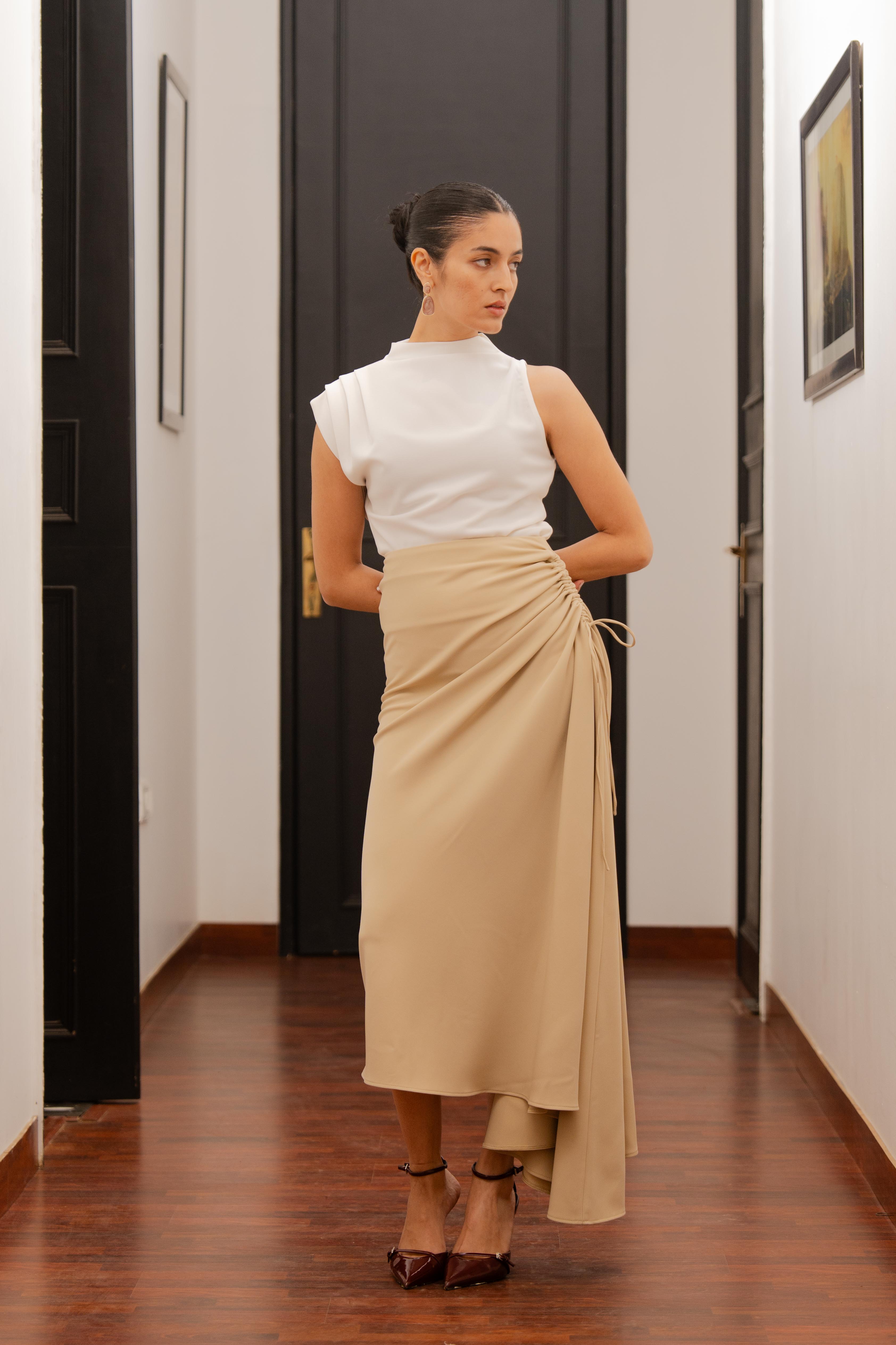 Roule Skirt in Tan