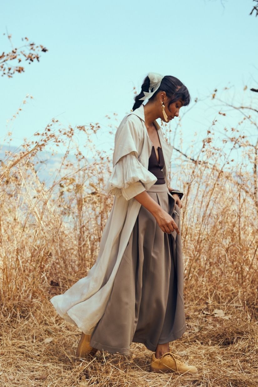 Meera Organza Trench in Light Grey
