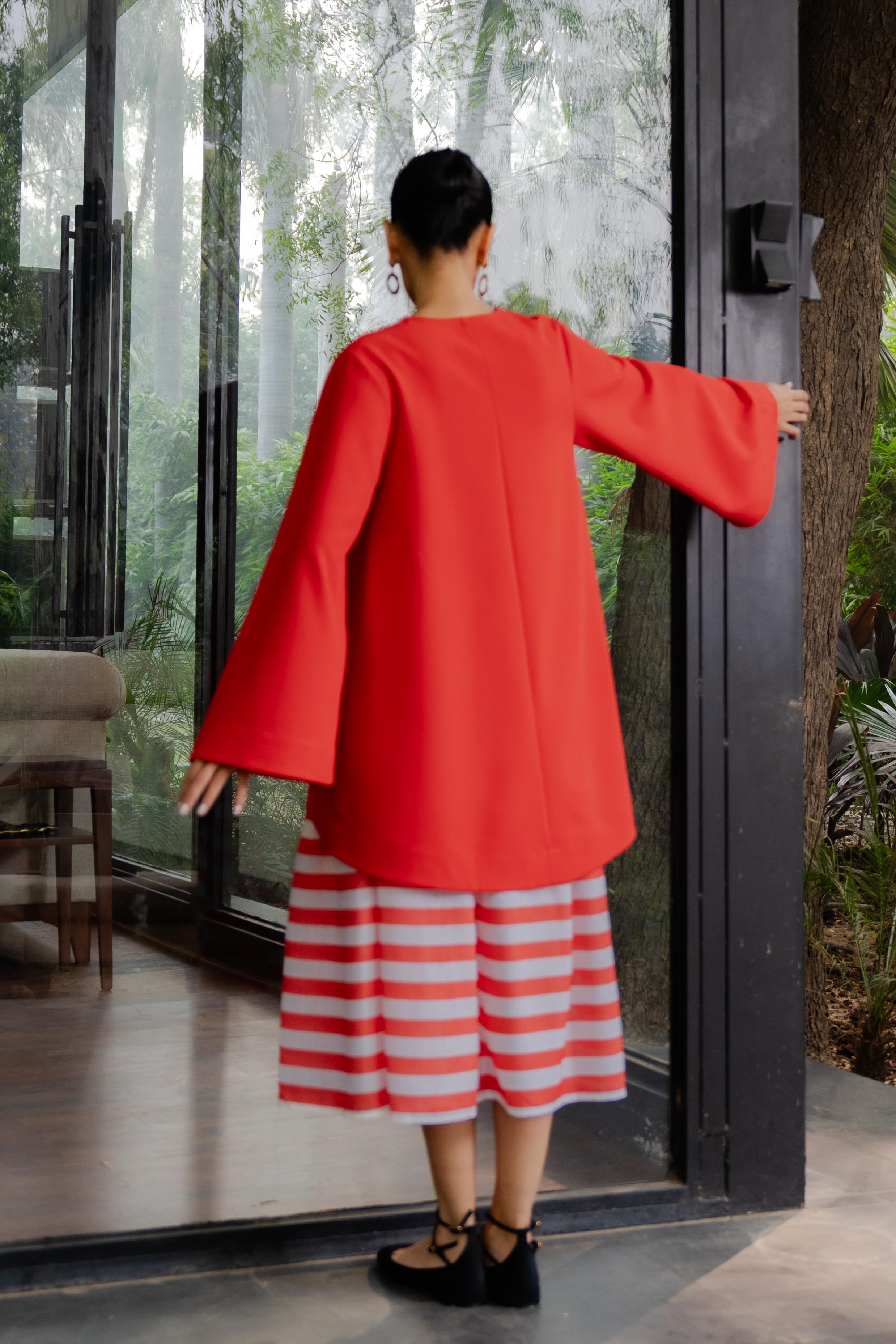 Dally Set in Reddish Orange