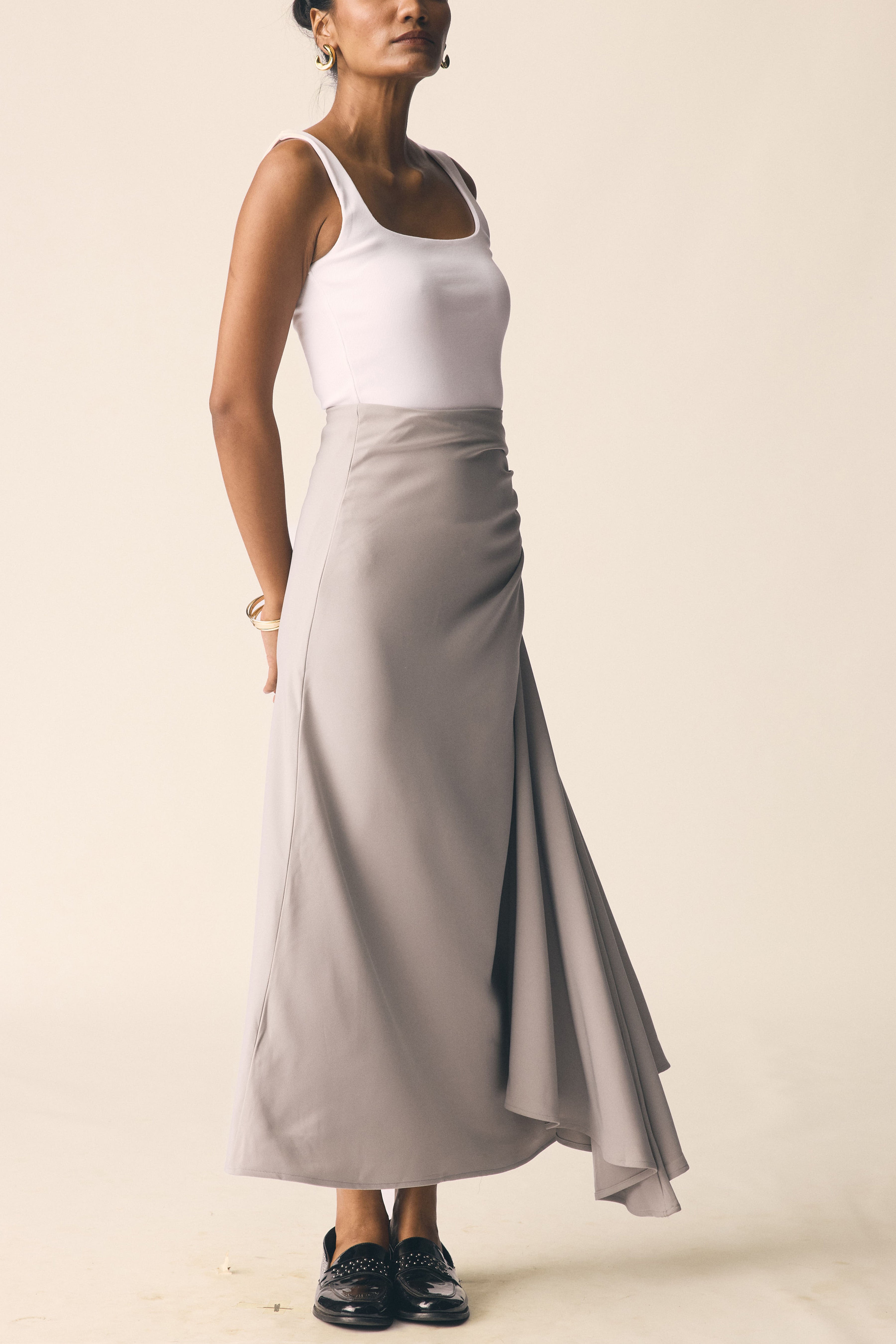 Roule Skirt in Grey