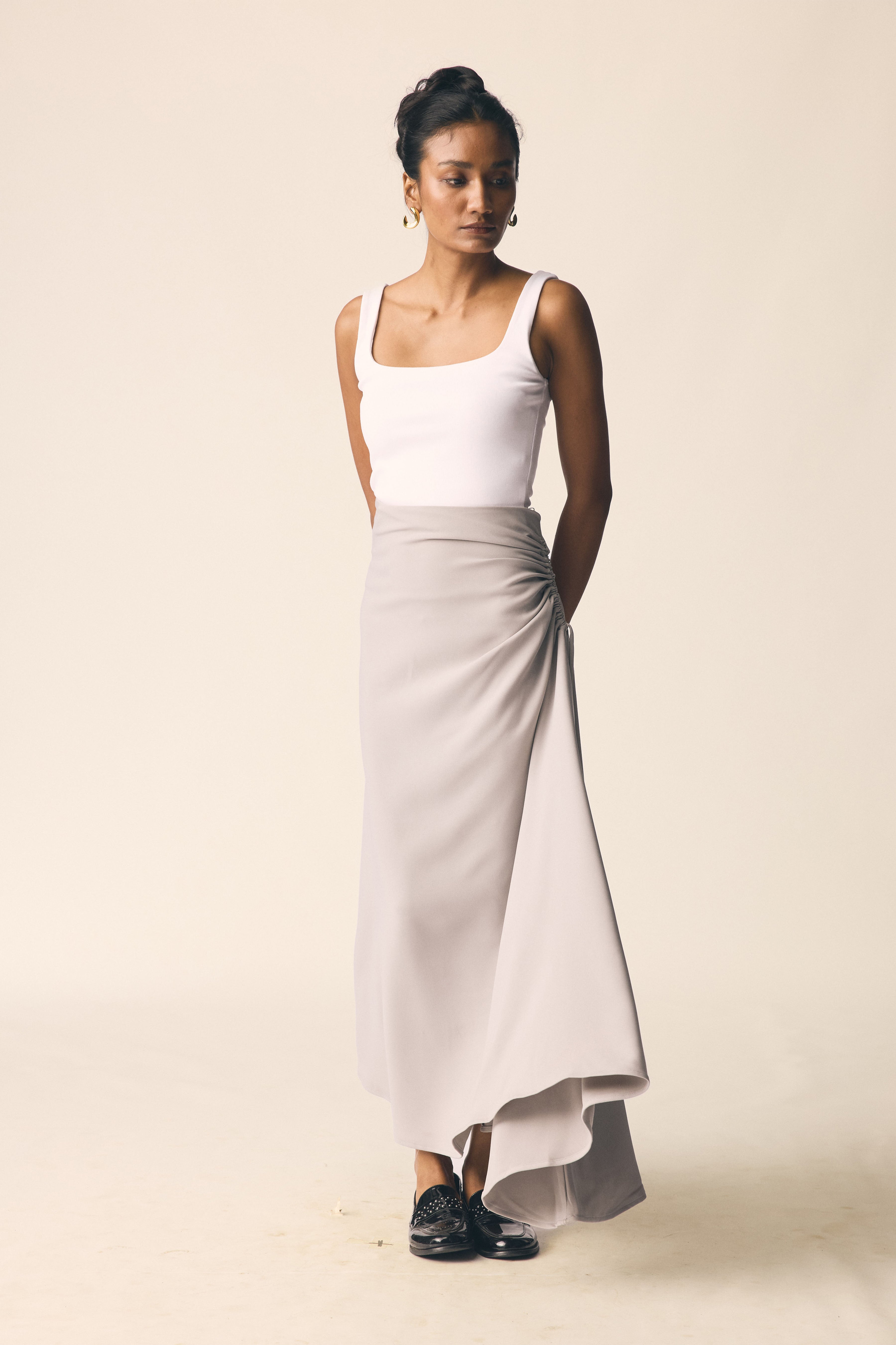 Roule Skirt in Grey