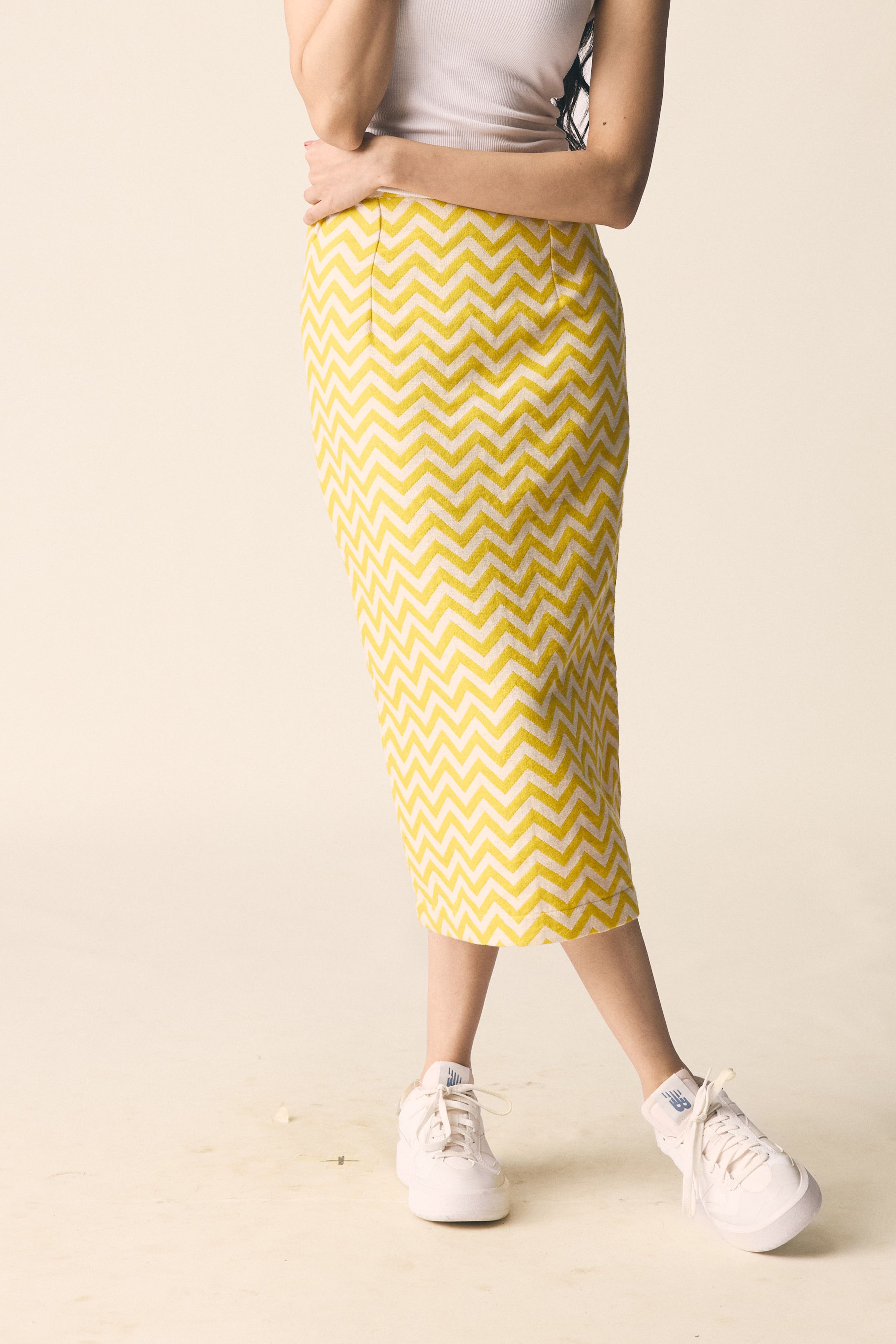 Rebel Pencil Skirt in Yellow Dobby