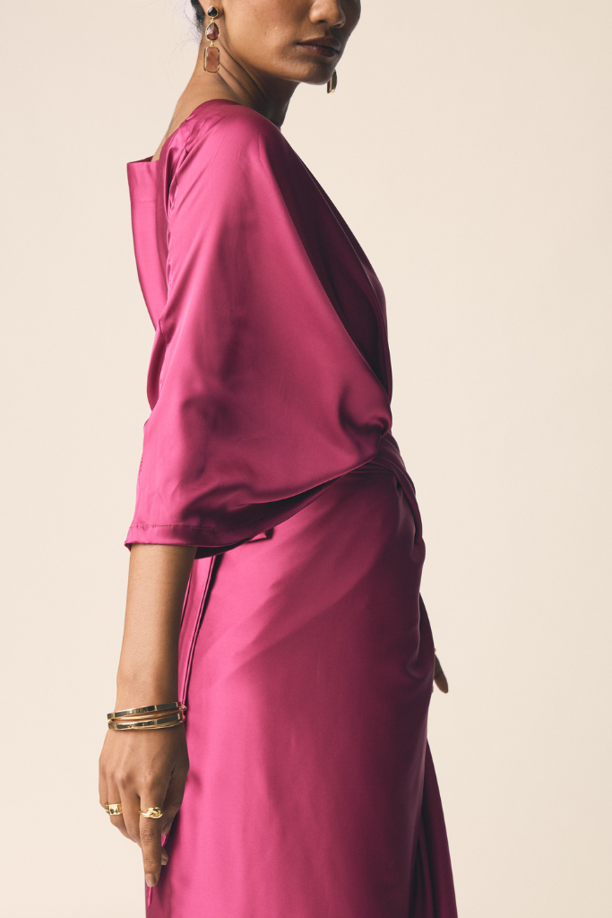 Mor Set In Sangria Pink Satin
