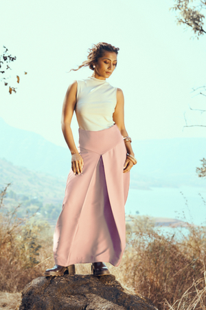 Orb skirt in Light Pink