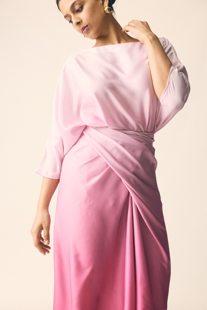 Mor Set in Pink Ombre Satin