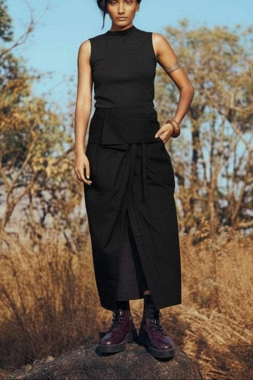 Tabi Skirt in Black