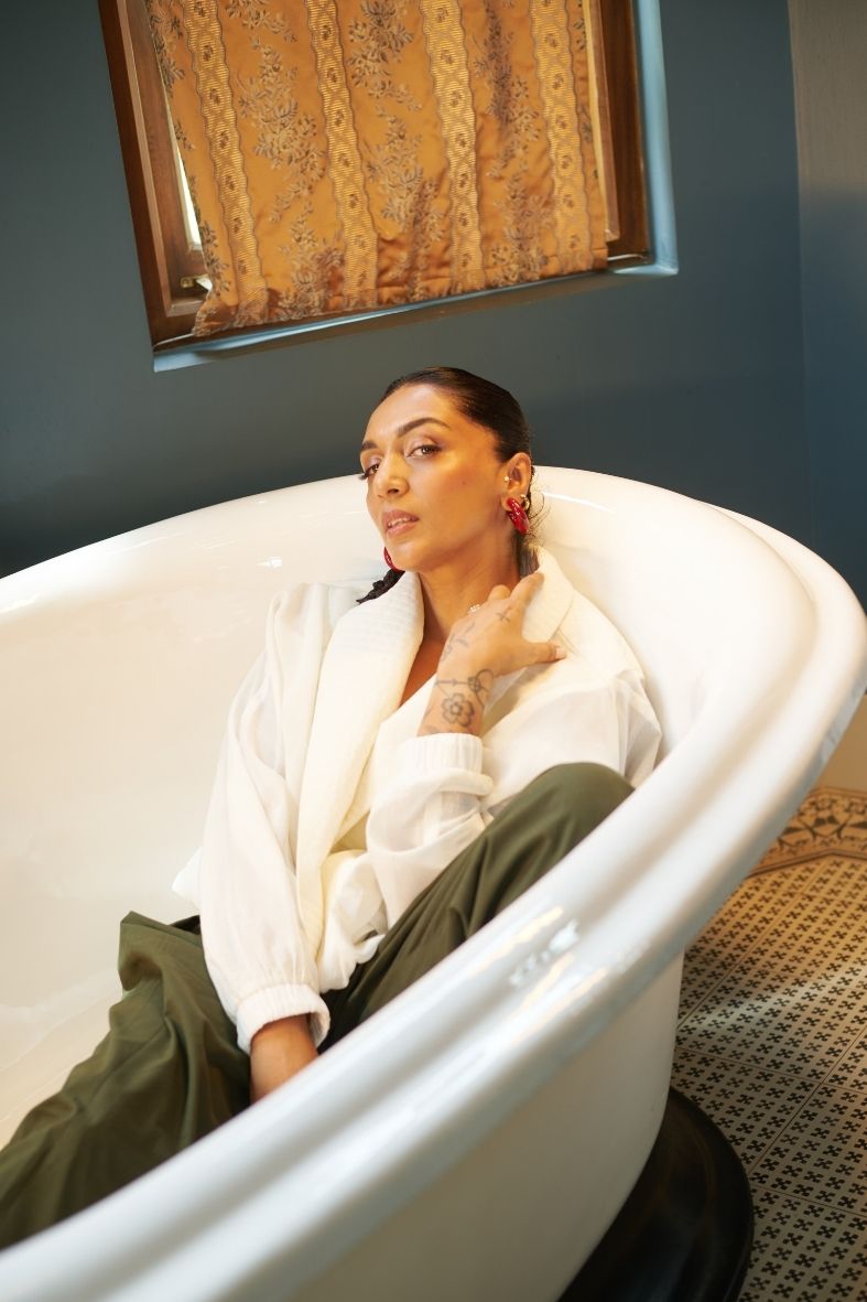 Noor Mulchanderi Blazer In Off White