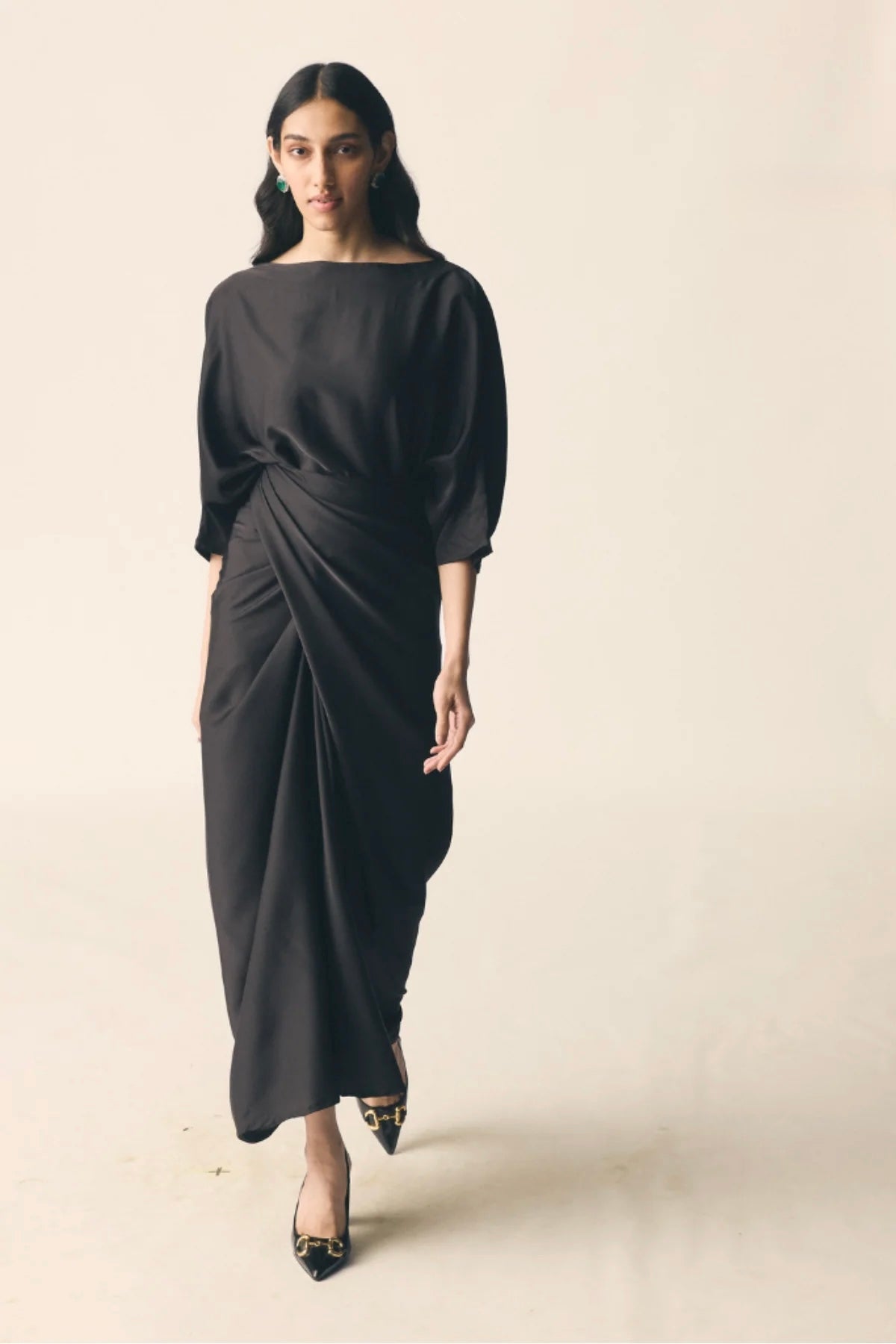 Mor Set in Black Satin